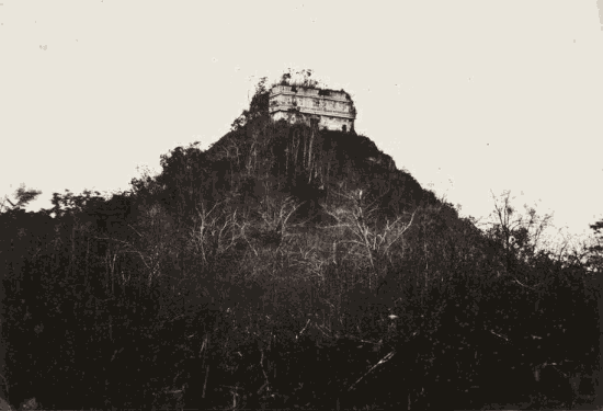 Ancien Temple, &aacute; Chichen-Itza, appel&eacute; le chateau