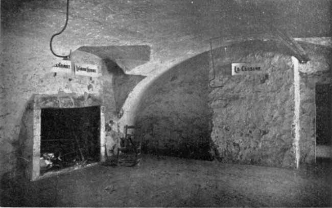 Ancient kitchen and fireplace of the Ch&acirc;teau de Ramezay.