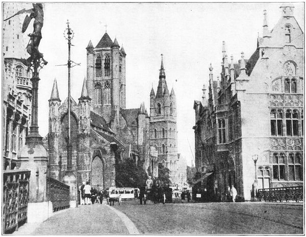 GHENT IS A VERY OLD CITY, AND IN SPITE OF ITS STORMY HISTORY, RETAINS MUCH
OF ITS ANCIENT SPLENDOR