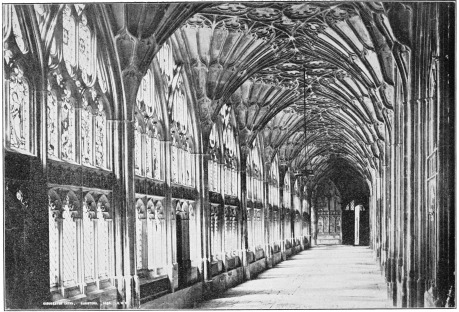 CATHEDRAL AT GLOUCESTER, GLOUCESTERSHIRE, ENGLAND, VIEW
IN CLOISTER.